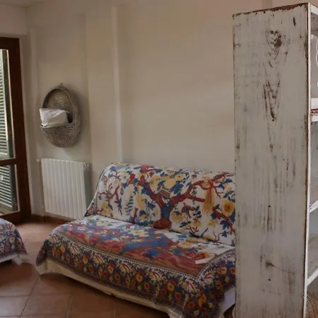 Aparthotel Aurelia Rta Detta Il Cascinale