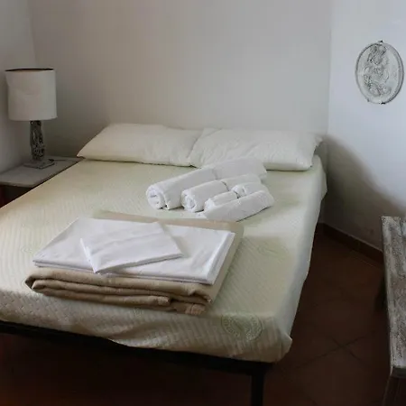 Aurelia Rta Detta Il Cascinale Aparthotel Montignoso
