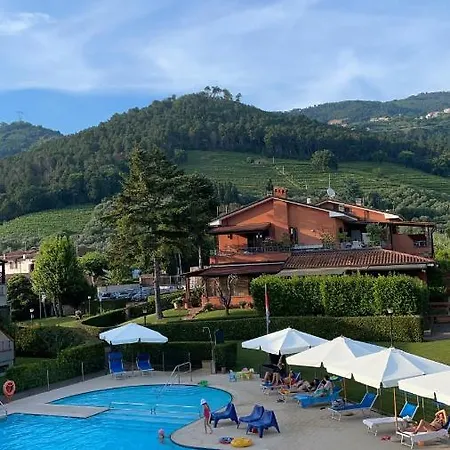 Aurelia Rta Detta Il Cascinale Aparthotel 2*