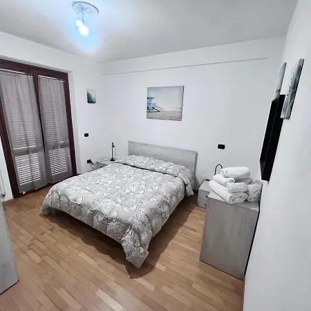 Aurelia Rta Detta Il Cascinale Hotel apartamentowy Montignoso